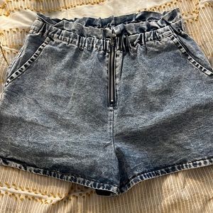 High waisted, Zip shorts, size large, never worn just tried on